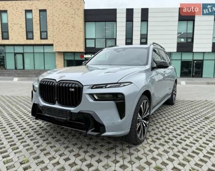 Серый БМВ X7, объемом двигателя 3 л и пробегом 16 тыс. км за 112800 $, фото 2 на Automoto.ua