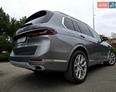 Серый БМВ X7, объемом двигателя 3 л и пробегом 63 тыс. км за 91000 $, фото 112 на Automoto.ua