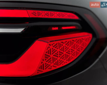 Серый БМВ X7, объемом двигателя 3 л и пробегом 63 тыс. км за 91000 $, фото 18 на Automoto.ua