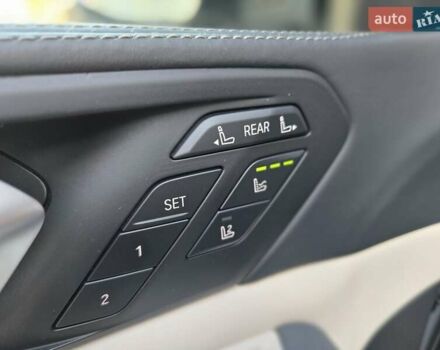 Серый БМВ X7, объемом двигателя 4.4 л и пробегом 70 тыс. км за 134999 $, фото 21 на Automoto.ua