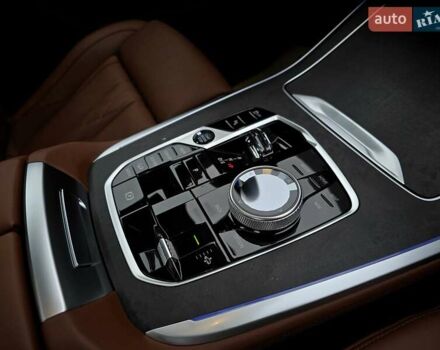 Серый БМВ X7, объемом двигателя 3 л и пробегом 63 тыс. км за 91000 $, фото 30 на Automoto.ua