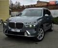Серый БМВ X7, объемом двигателя 3 л и пробегом 63 тыс. км за 91000 $, фото 1 на Automoto.ua