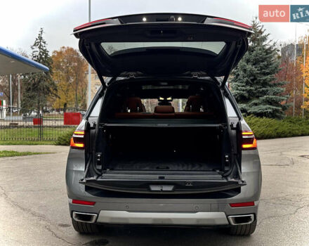 Серый БМВ X7, объемом двигателя 3 л и пробегом 63 тыс. км за 91000 $, фото 105 на Automoto.ua