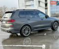 Серый БМВ X7, объемом двигателя 4.39 л и пробегом 45 тыс. км за 139900 $, фото 6 на Automoto.ua