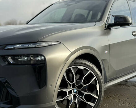 Серый БМВ X7, объемом двигателя 4.39 л и пробегом 45 тыс. км за 139900 $, фото 2 на Automoto.ua