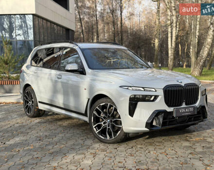 Серый БМВ X7, объемом двигателя 2.99 л и пробегом 82 тыс. км за 119000 $, фото 11 на Automoto.ua