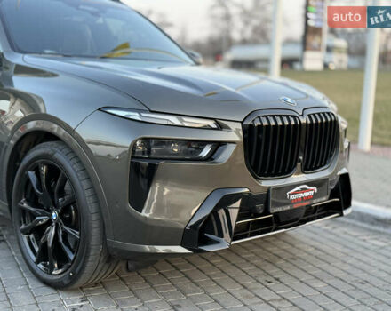 Серый БМВ X7, объемом двигателя 4.4 л и пробегом 9 тыс. км за 115000 $, фото 39 на Automoto.ua