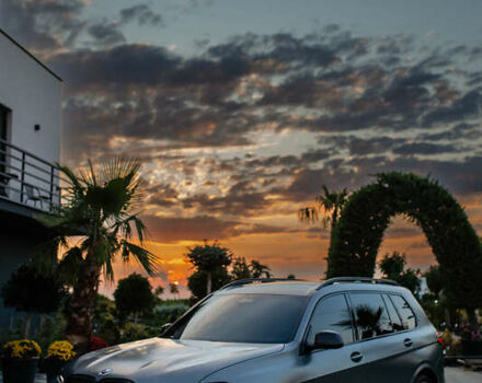 Сірий БМВ X7, об'ємом двигуна 3 л та пробігом 98 тис. км за 115000 $, фото 142 на Automoto.ua