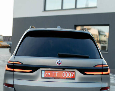 Сірий БМВ X7, об'ємом двигуна 3 л та пробігом 98 тис. км за 115000 $, фото 44 на Automoto.ua