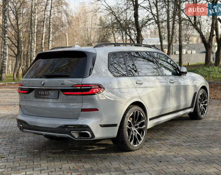 Серый БМВ X7, объемом двигателя 2.99 л и пробегом 82 тыс. км за 119000 $, фото 4 на Automoto.ua