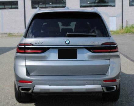 Серый БМВ X7, объемом двигателя 3 л и пробегом 18 тыс. км за 66000 $, фото 5 на Automoto.ua