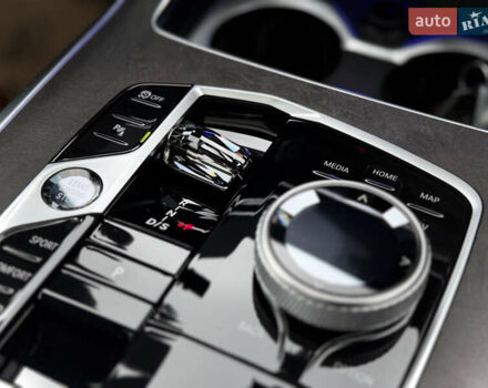 Серый БМВ X7, объемом двигателя 3 л и пробегом 63 тыс. км за 91000 $, фото 43 на Automoto.ua