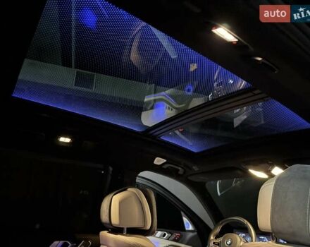 Серый БМВ X7, объемом двигателя 4.39 л и пробегом 39 тыс. км за 170000 $, фото 18 на Automoto.ua