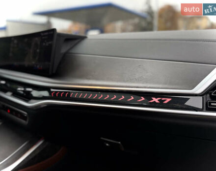 Серый БМВ X7, объемом двигателя 3 л и пробегом 63 тыс. км за 91000 $, фото 33 на Automoto.ua