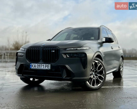 Серый БМВ X7, объемом двигателя 4.39 л и пробегом 45 тыс. км за 139900 $, фото 42 на Automoto.ua