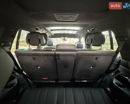 Серый БМВ X7, объемом двигателя 2.99 л и пробегом 82 тыс. км за 119000 $, фото 39 на Automoto.ua