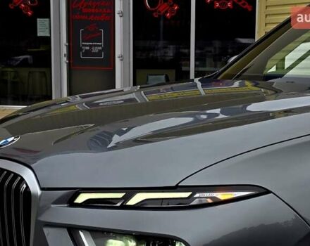 Серый БМВ X7, объемом двигателя 3 л и пробегом 63 тыс. км за 91000 $, фото 6 на Automoto.ua