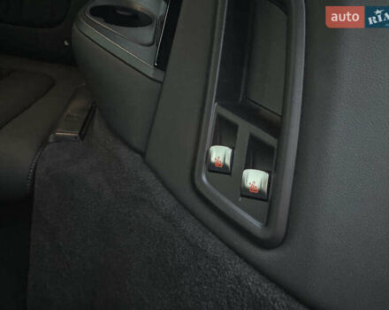 Серый БМВ X7, объемом двигателя 2.99 л и пробегом 86 тыс. км за 119000 $, фото 38 на Automoto.ua