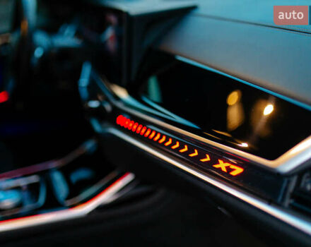 Сірий БМВ X7, об'ємом двигуна 3 л та пробігом 98 тис. км за 115000 $, фото 187 на Automoto.ua