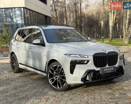 Серый БМВ X7, объемом двигателя 2.99 л и пробегом 82 тыс. км за 119000 $, фото 13 на Automoto.ua