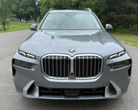 Серый БМВ X7, объемом двигателя 3 л и пробегом 19 тыс. км за 46200 $, фото 2 на Automoto.ua