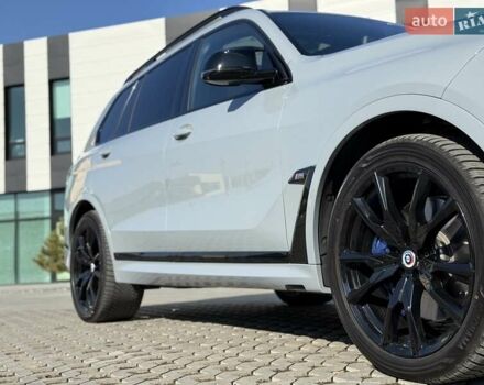 Серый БМВ X7, объемом двигателя 3 л и пробегом 16 тыс. км за 112800 $, фото 31 на Automoto.ua