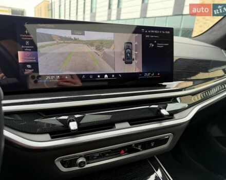 Серый БМВ X7, объемом двигателя 3 л и пробегом 16 тыс. км за 108800 $, фото 42 на Automoto.ua