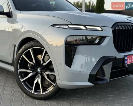 Серый БМВ X7, объемом двигателя 3 л и пробегом 43 тыс. км за 105000 $, фото 3 на Automoto.ua