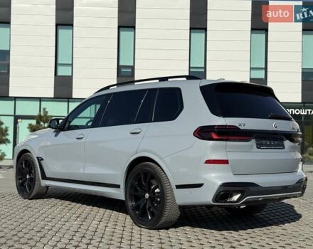 Серый БМВ X7, объемом двигателя 3 л и пробегом 16 тыс. км за 112800 $, фото 35 на Automoto.ua