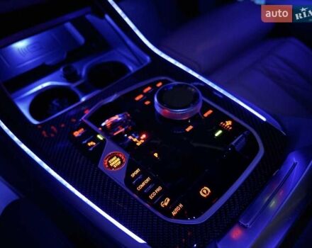 Серый БМВ X7, объемом двигателя 4.39 л и пробегом 39 тыс. км за 170000 $, фото 25 на Automoto.ua