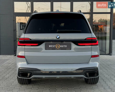 Серый БМВ X7, объемом двигателя 2.99 л и пробегом 86 тыс. км за 119000 $, фото 4 на Automoto.ua