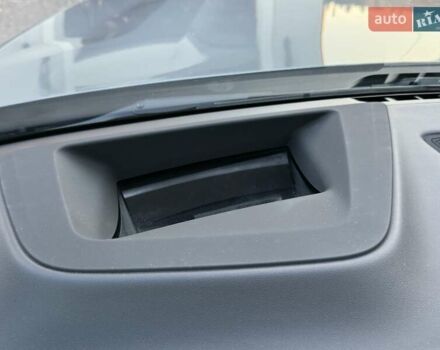 Серый БМВ X7, объемом двигателя 2.99 л и пробегом 99 тыс. км за 110900 $, фото 125 на Automoto.ua