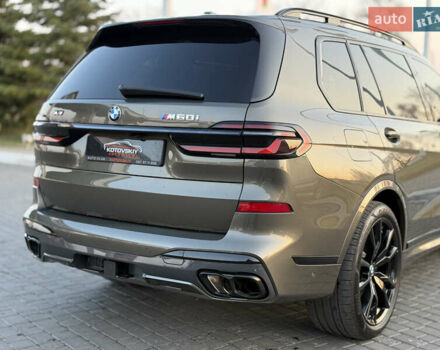 Серый БМВ X7, объемом двигателя 4.4 л и пробегом 9 тыс. км за 115000 $, фото 11 на Automoto.ua
