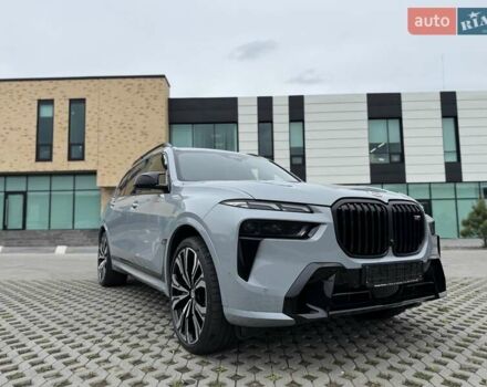 Серый БМВ X7, объемом двигателя 3 л и пробегом 16 тыс. км за 112800 $, фото 4 на Automoto.ua