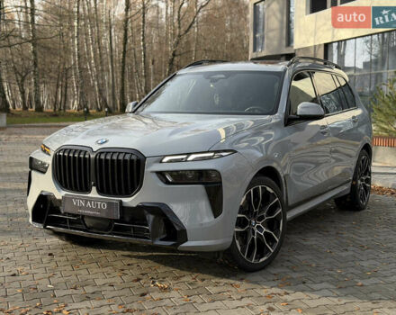 Серый БМВ X7, объемом двигателя 2.99 л и пробегом 82 тыс. км за 119000 $, фото 7 на Automoto.ua