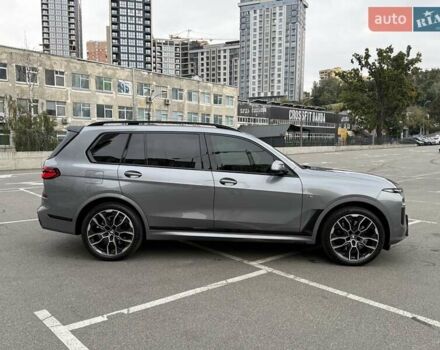 Серый БМВ X7, объемом двигателя 3 л и пробегом 26 тыс. км за 119000 $, фото 5 на Automoto.ua