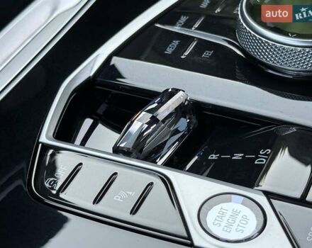 Серый БМВ X7, объемом двигателя 2.99 л и пробегом 99 тыс. км за 110900 $, фото 90 на Automoto.ua
