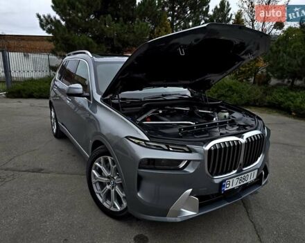Серый БМВ X7, объемом двигателя 3 л и пробегом 63 тыс. км за 91000 $, фото 113 на Automoto.ua