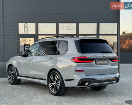 Серый БМВ X7, объемом двигателя 2.99 л и пробегом 86 тыс. км за 119000 $, фото 3 на Automoto.ua