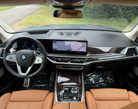 Серый БМВ X7, объемом двигателя 3 л и пробегом 19 тыс. км за 46200 $, фото 13 на Automoto.ua