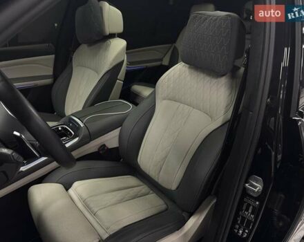 Серый БМВ X7, объемом двигателя 4.39 л и пробегом 39 тыс. км за 170000 $, фото 32 на Automoto.ua