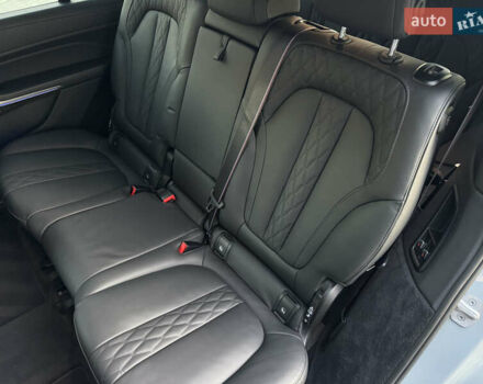 Серый БМВ X7, объемом двигателя 2.99 л и пробегом 86 тыс. км за 119000 $, фото 36 на Automoto.ua