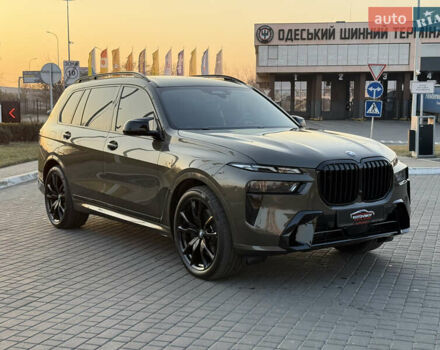 Серый БМВ X7, объемом двигателя 4.4 л и пробегом 9 тыс. км за 115000 $, фото 2 на Automoto.ua