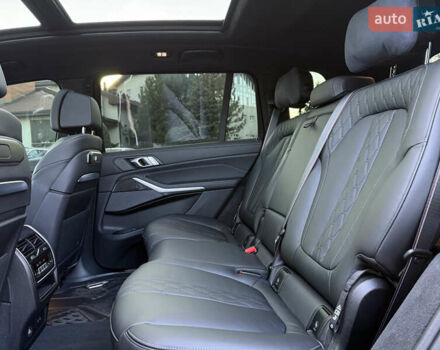 Серый БМВ X7, объемом двигателя 2.99 л и пробегом 51 тыс. км за 128000 $, фото 33 на Automoto.ua