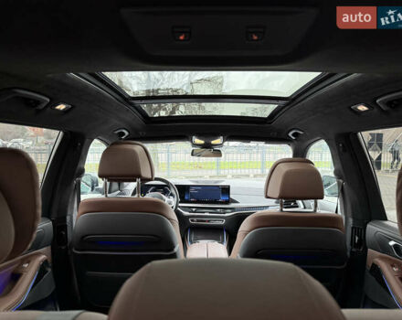 Серый БМВ X7, объемом двигателя 2.99 л и пробегом 57 тыс. км за 114000 $, фото 27 на Automoto.ua