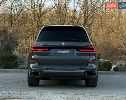 Серый БМВ X7, объемом двигателя 2.99 л и пробегом 51 тыс. км за 128000 $, фото 12 на Automoto.ua