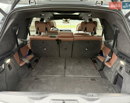 Серый БМВ X7, объемом двигателя 2.99 л и пробегом 57 тыс. км за 114000 $, фото 28 на Automoto.ua