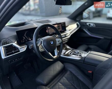 Серый БМВ X7, объемом двигателя 3 л и пробегом 39 тыс. км за 105000 $, фото 55 на Automoto.ua