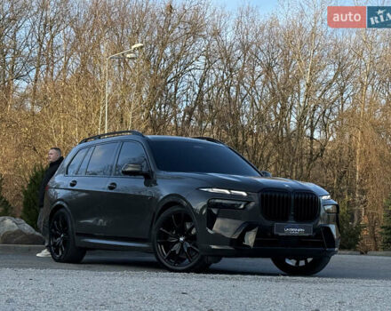 Серый БМВ X7, объемом двигателя 2.99 л и пробегом 51 тыс. км за 128000 $, фото 2 на Automoto.ua