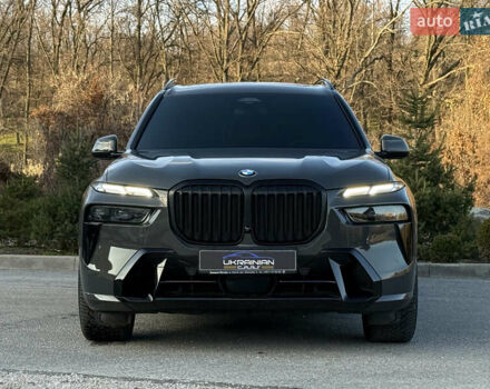 Серый БМВ X7, объемом двигателя 2.99 л и пробегом 51 тыс. км за 128000 $, фото 6 на Automoto.ua